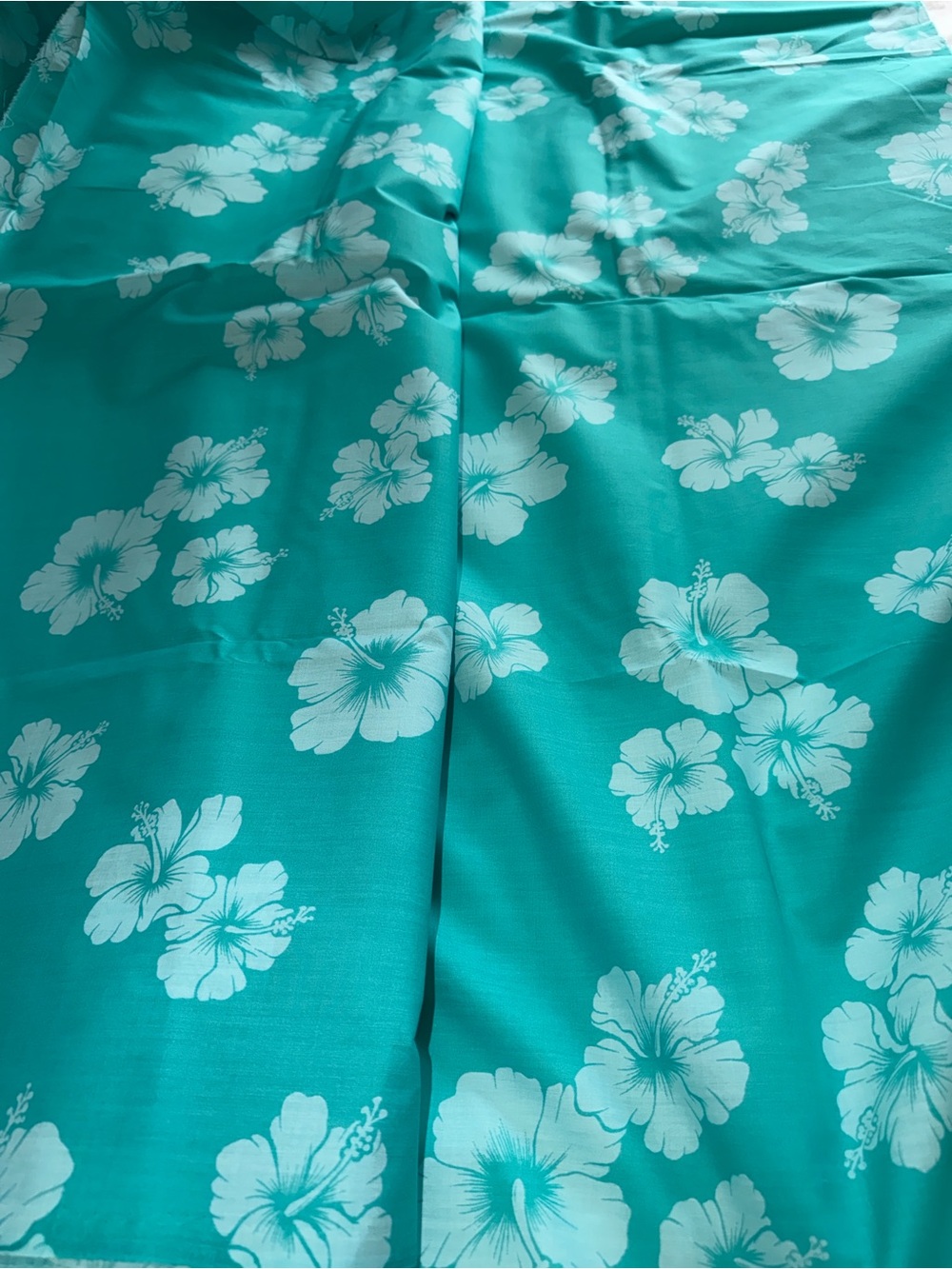5 yards of uncut vintage Hawaiian tropical print crisp cotton fabric